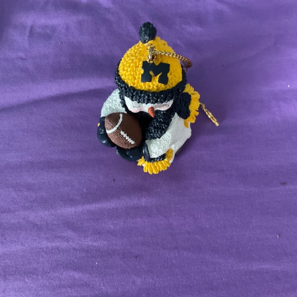 #1 Fan University of Michigan Wolverines Christmas ornament First edition. H263 - Picture 3 of 5